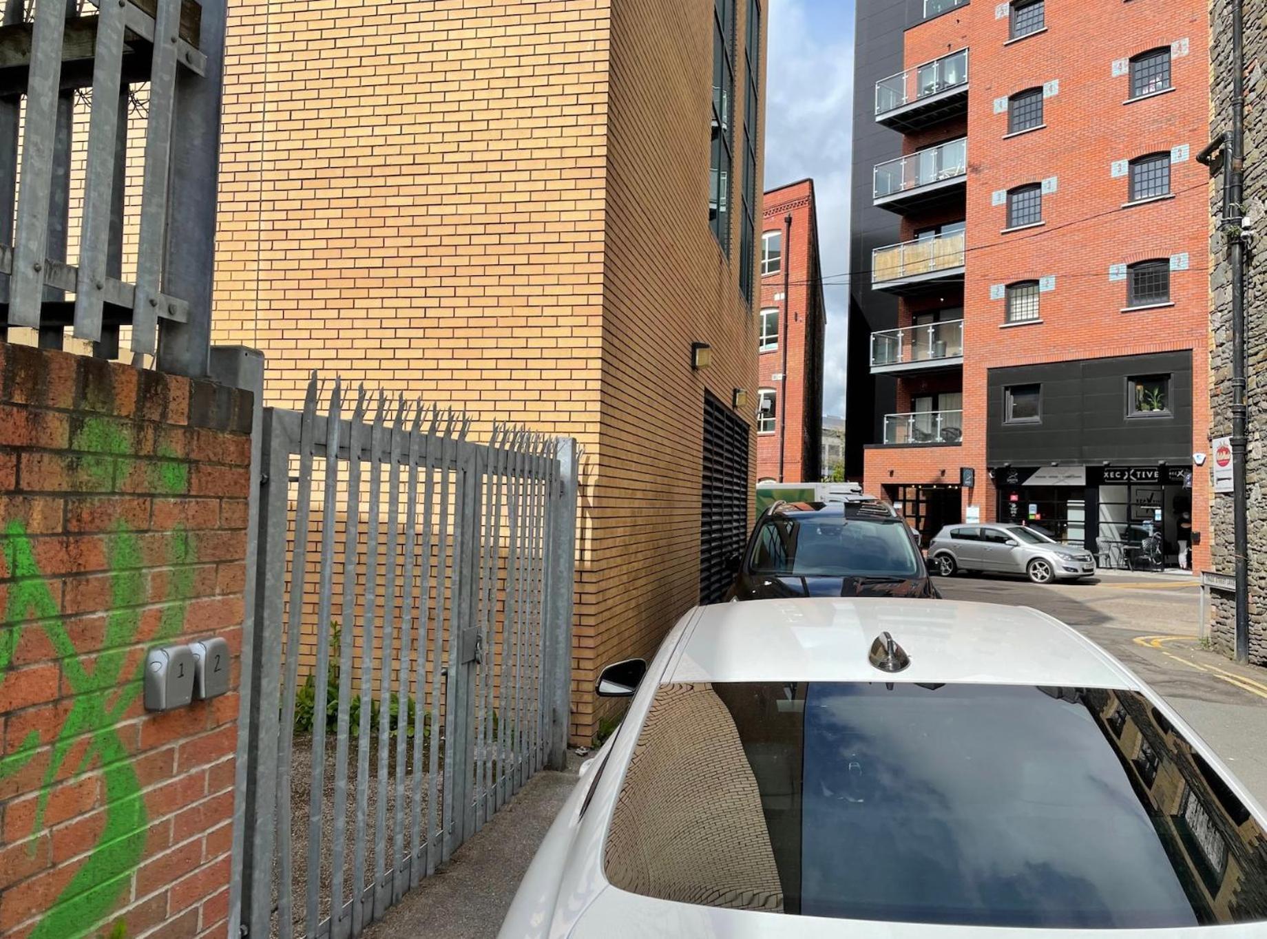 New Modern Apt In The City & Close To Stadiums Cardiff Exteriör bild