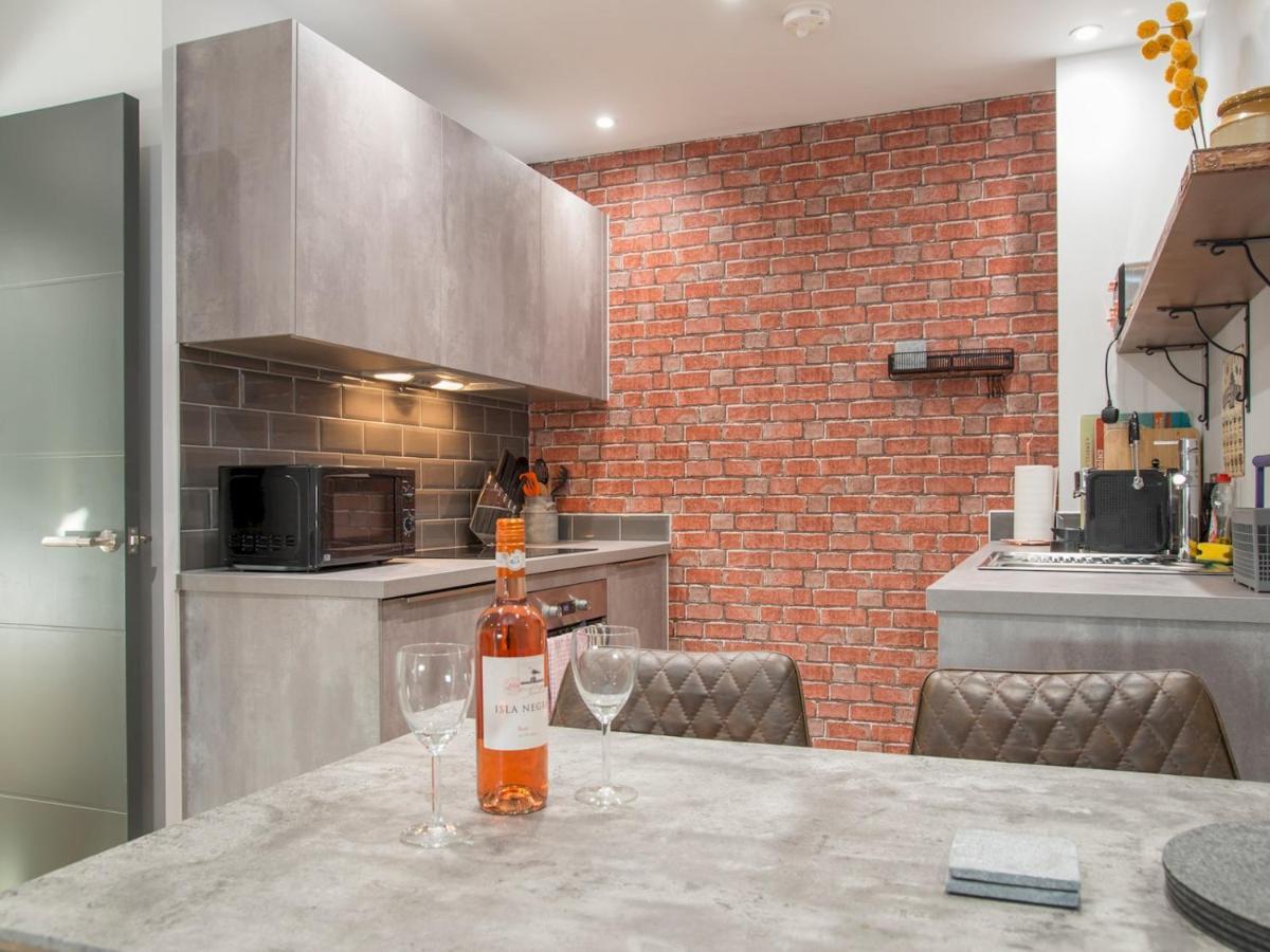 New Modern Apt In The City & Close To Stadiums Cardiff Exteriör bild